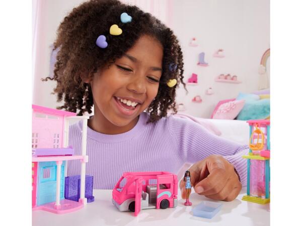 Mini Barbie Vechicles