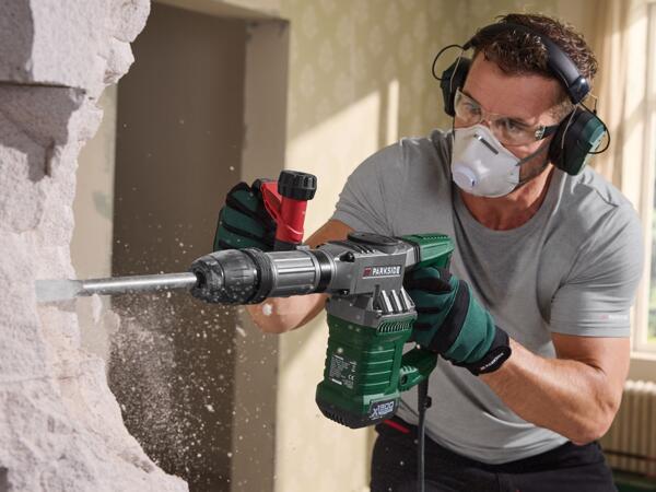 1300W Demolition Hammer