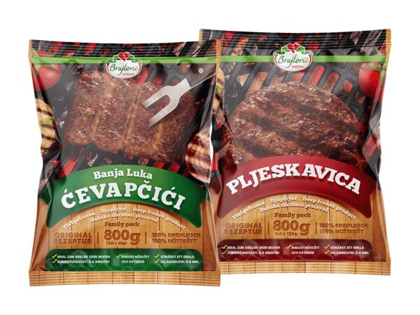 Cevapcici oder Pljeskavica