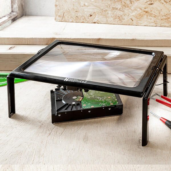 LED-Tischlupe