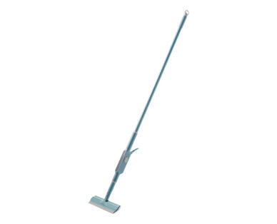 Spray Squeegee 3-in-1 Window Washer