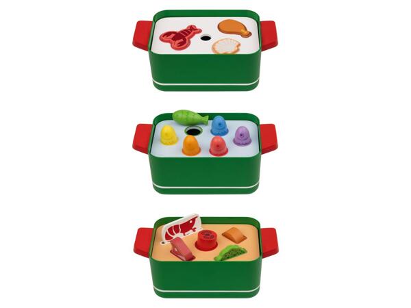 Wooden toy scales or toy saucepan set