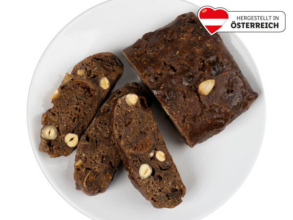 Früchtebrot mit Mandeln