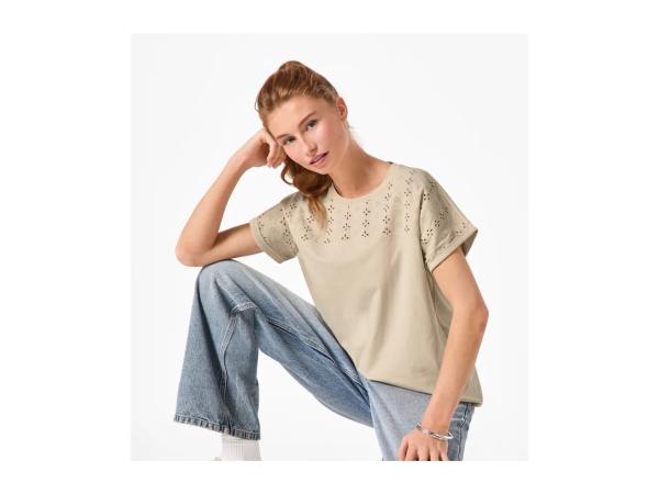 Ladies' Beige Top