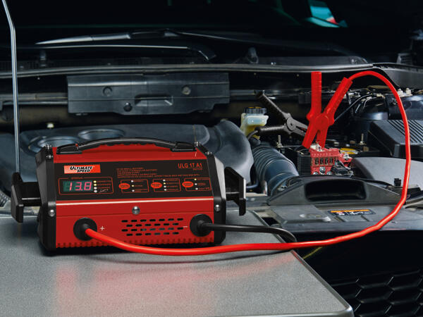 Kfz-Batterieladegerät mit Starthilfefunktion