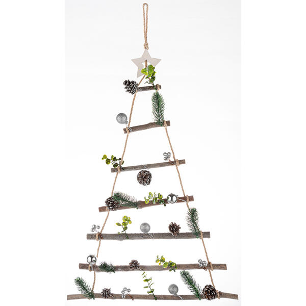 Dekorierter Wand-Weihnachtsbaum