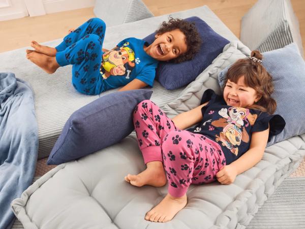 Kleinkinder Pyjama