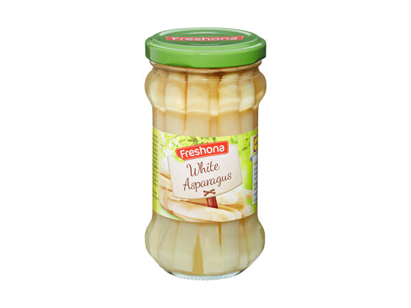 Bouts de tige d'asperges