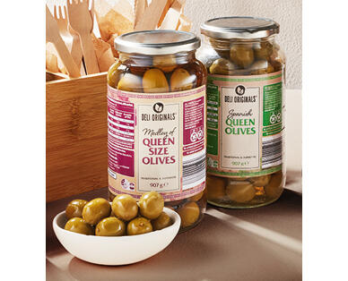 Spanish Queen Olives 907g