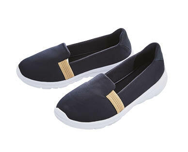 Women's Casual Comfort Shoes