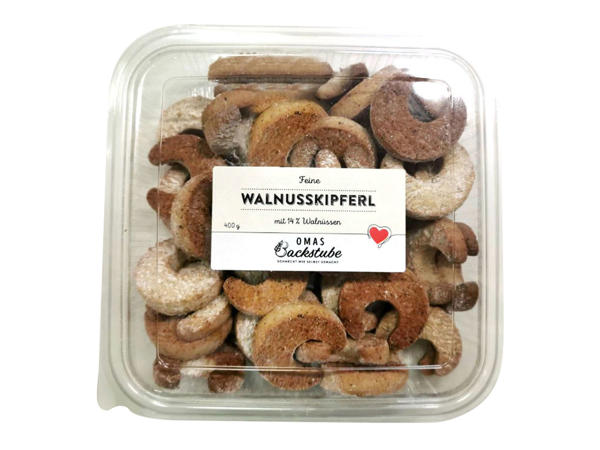 OMAS BACKSTUBE Walnuss Kipferl