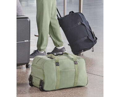 Rolling Duffle Bag 