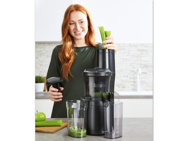 Slow-Juicer