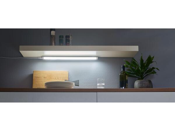 LED under-cabinet light