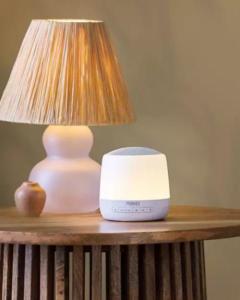White Noise Machine / Wake Up Alarm