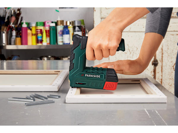 Cordless Nailer/Stapler