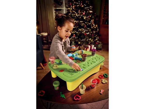 Modelling Dough Play Table