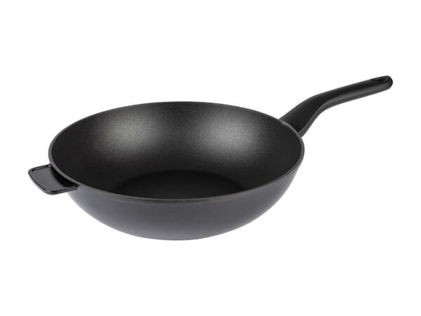 Wok en fonte d'aluminium