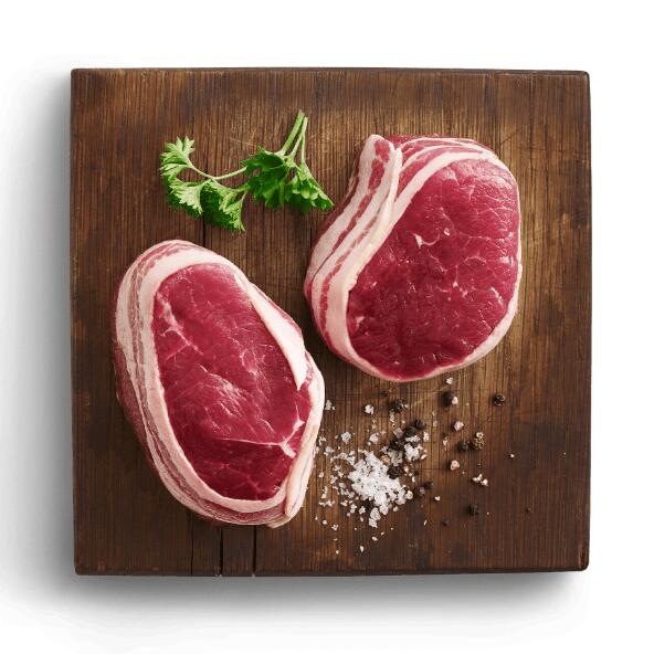 Oksemedaljoner med bacon