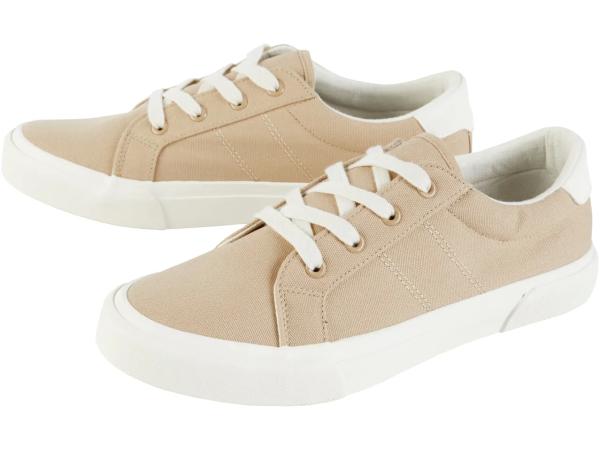 Men's canvas shoes