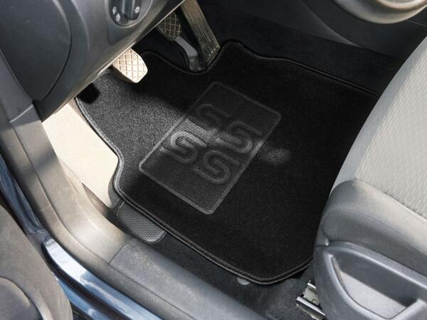 Car Mat Set
