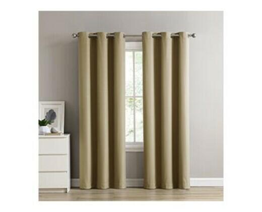 Huntington Home
Energy-Saving Window Curtain