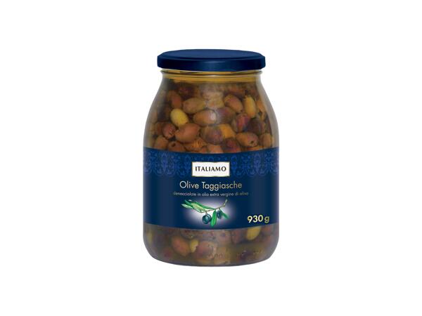 Pitted taggiasca olives