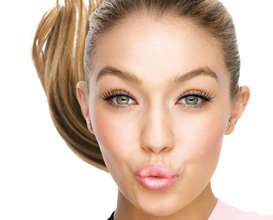MAYBELLINE Volum‘ Express COLOSSAL Mascara