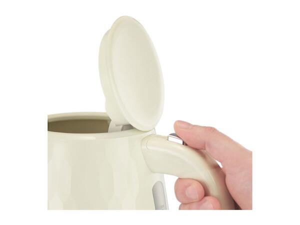 Russell Hobbs Honeycomb Kettle - Cream