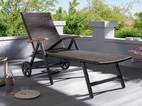 Wicker Sunlounger