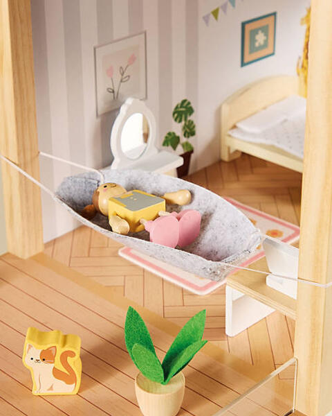 Wooden Dolls House Furniture