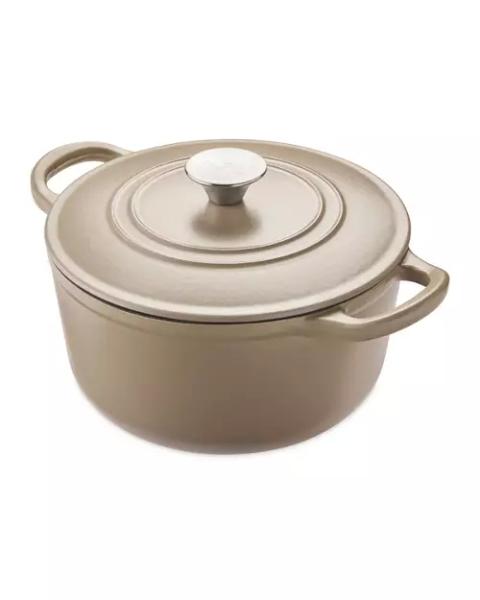 Cast Iron Dutch Oven
