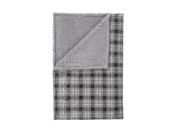 Cosy Microfibre Blanket