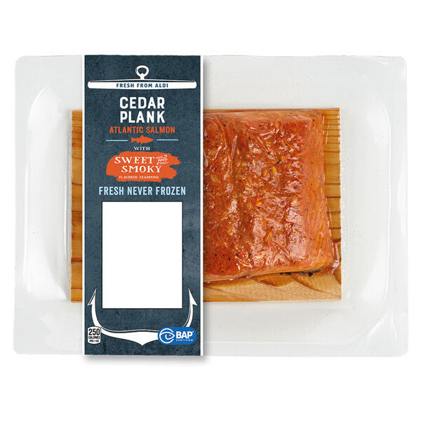 Fresh Sweet & Smoky Atlantic Salmon on a Cedar Plank