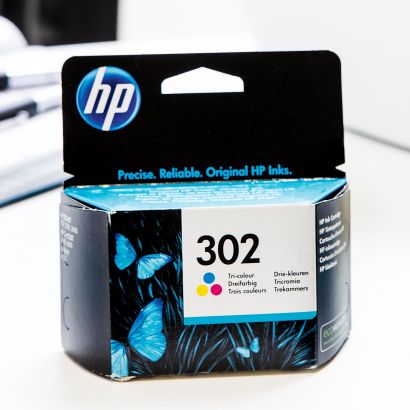 HP(R) 302-Tintenpatrone Farbe