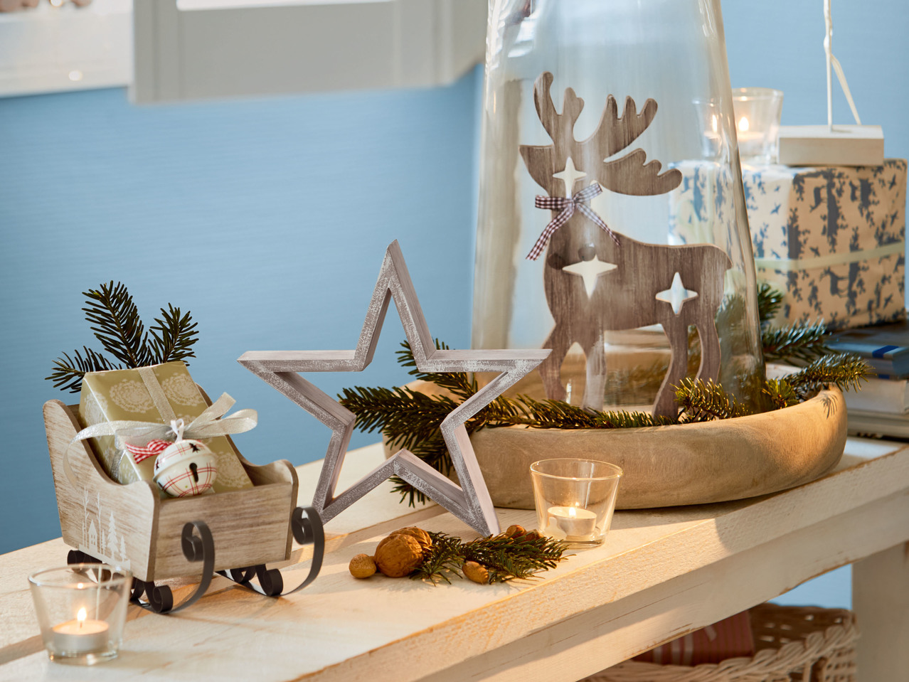 MELINERA Decorative Christmas Wooden Figure