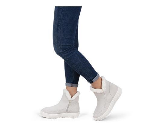 Serra 
 Ladies Sneaker Booties
