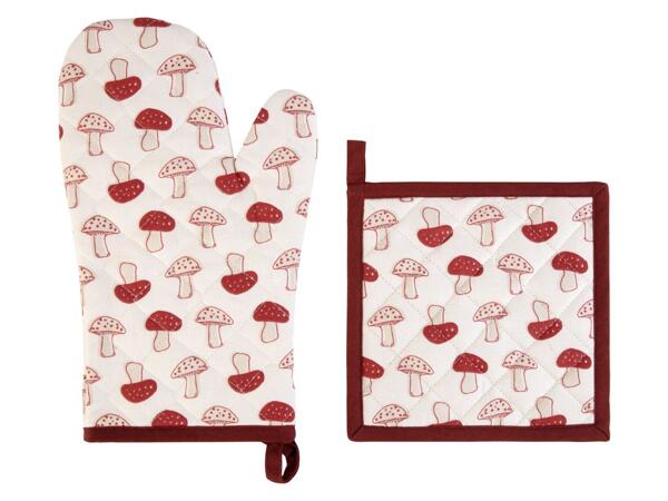 Oven Glove and Pot Holder set or Oven Glove Set