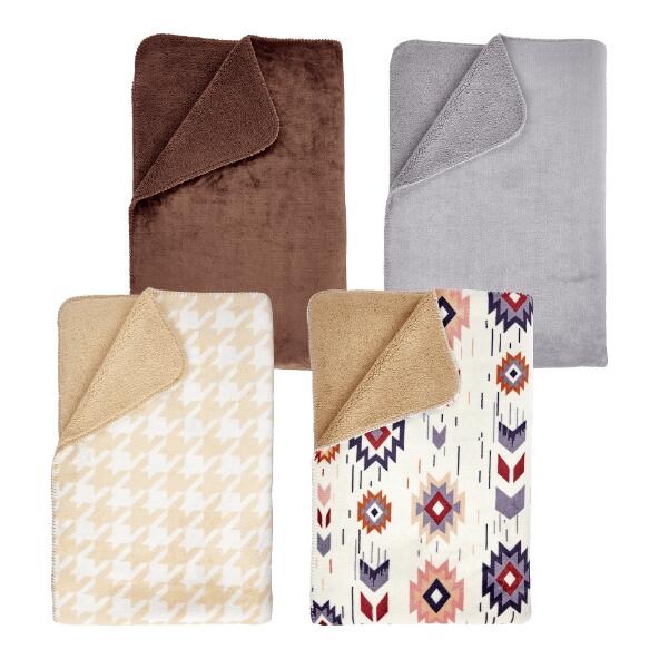 HOME CREATION(R) 				Plaid en teddy velours