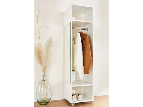 Garderobenschrank