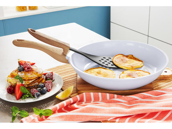 Ceramic Coated Cast Aluminium Pans