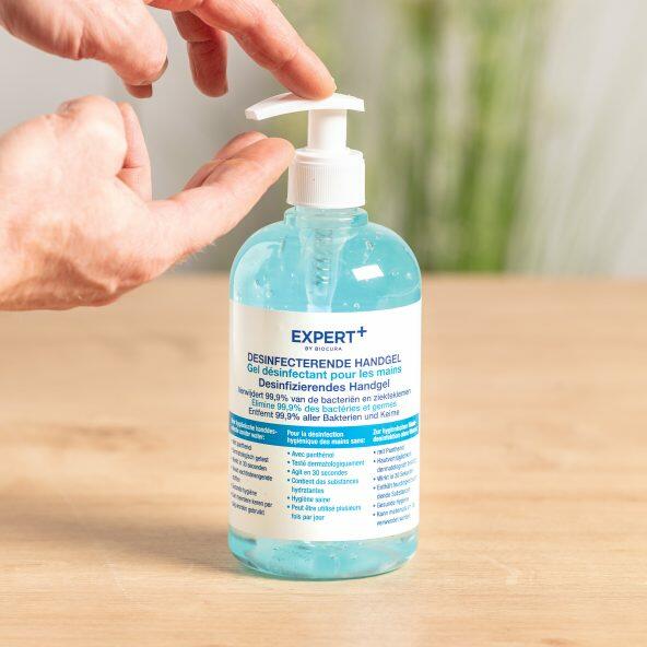 EXPERT+(R) BY BIOCURA(R) 				Desinfecterende handgel*