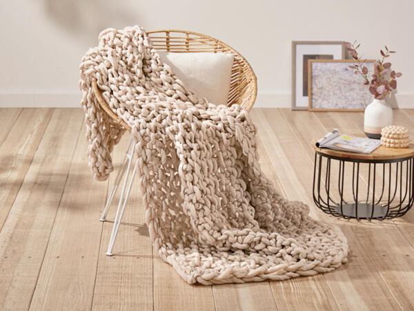 Chunky Knitted Throw