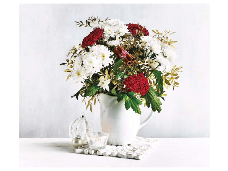 Festive Cheer Bouquet