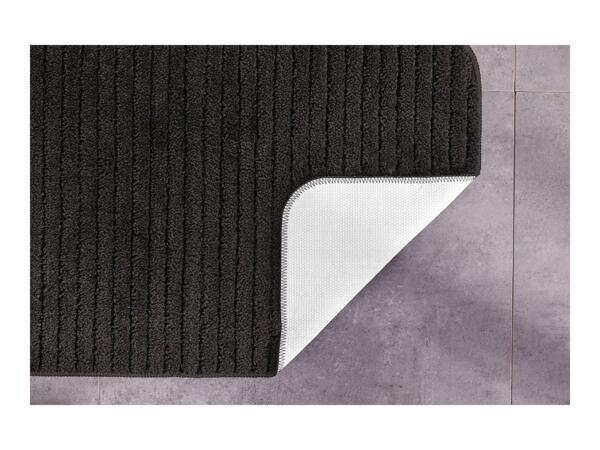 Black Bath Mat