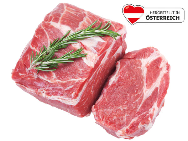 Frischer Schweineschopf im Stück