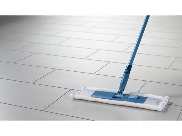 POMŮCKY NA ČIŠTĚNÍ SWITCH + CLEAN UNIVERSAL