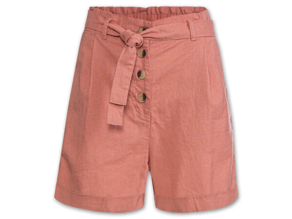 Damen Leinenshorts und Leinenbluse