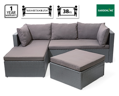 CORNER WICKER SETTING