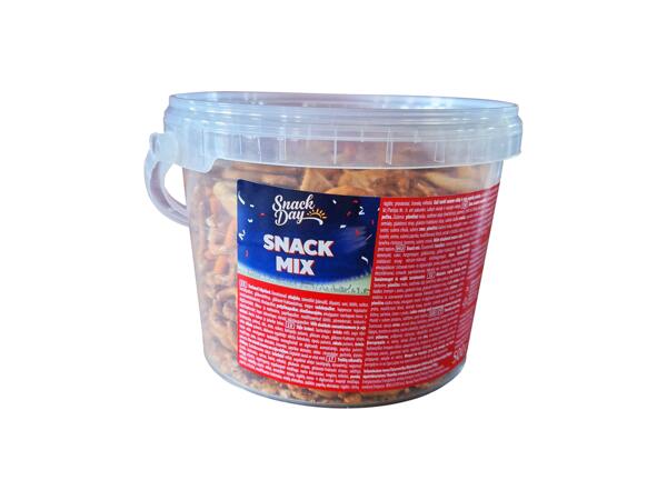 Snack mix